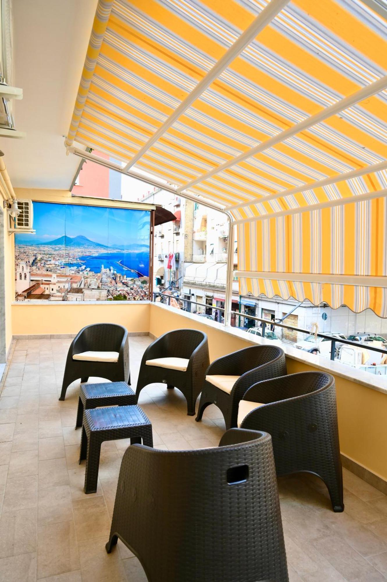 Naples Home 11 エクステリア 写真